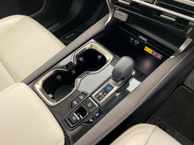 2025 Lexus RX450h+