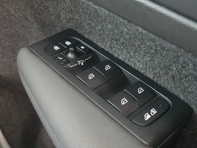 2022 Volvo XC40