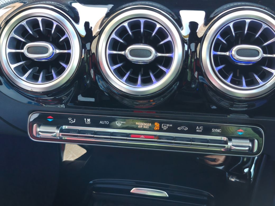 2019 Mercedes-Benz A 180