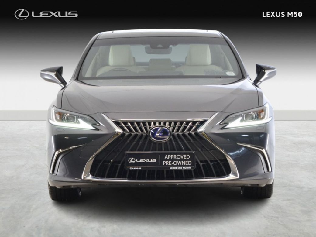 2022 Lexus ES 300h