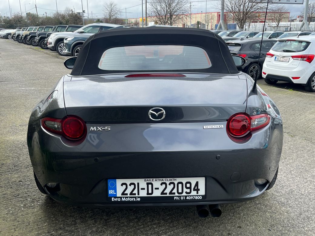 2022 Mazda MX-5
