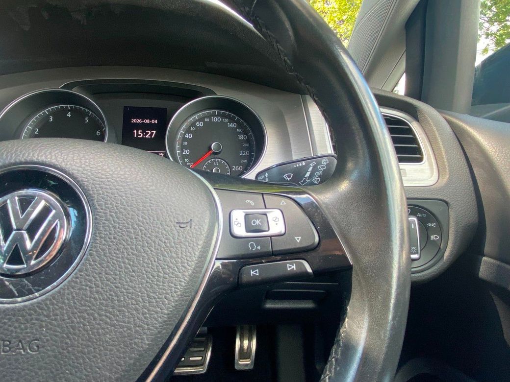 2016 Volkswagen Golf