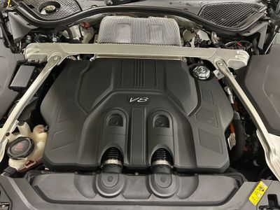 2025 Bentley Flying Spur