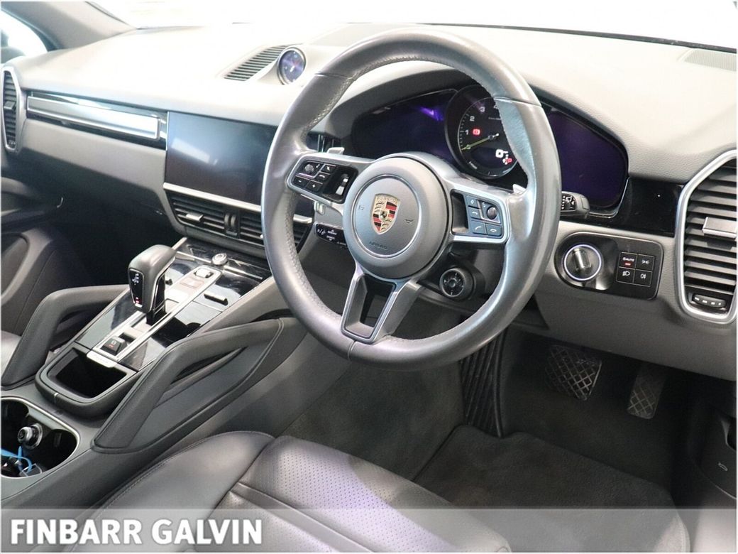 2022 Porsche Cayenne