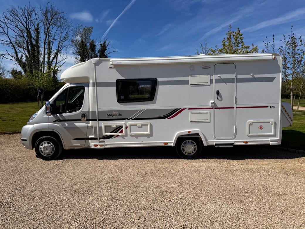2014 ELDDIS MAJESTIC 175 R.H.D 