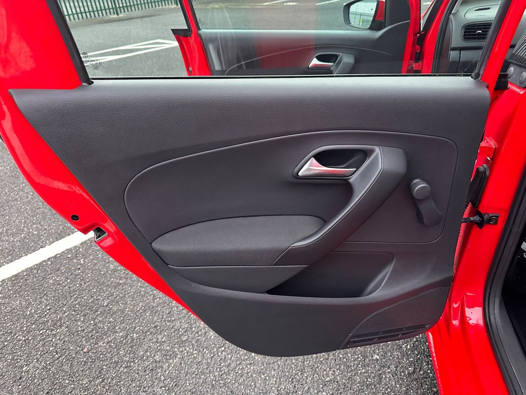 2017 Volkswagen Polo