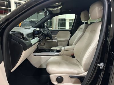 2023 Mercedes-Benz GLB Class