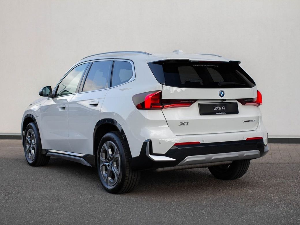 2025 BMW X1