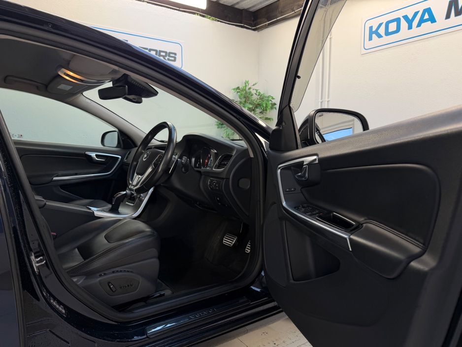 2017 Volvo V60
