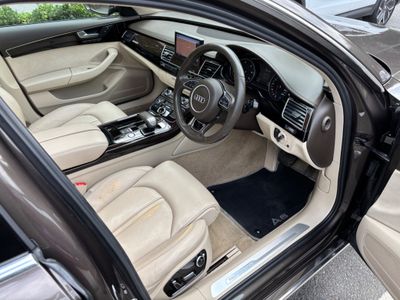2016 Audi A8
