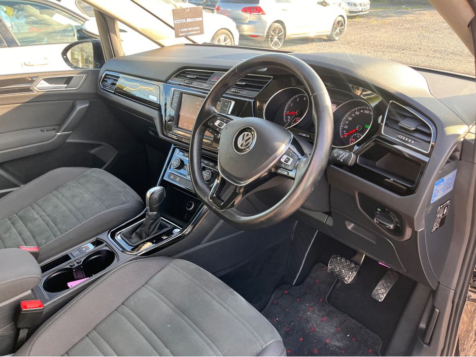 2016 Volkswagen Touran