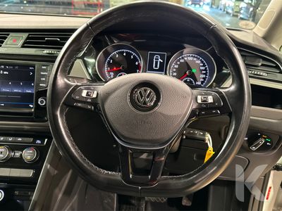 2017 Volkswagen Touran