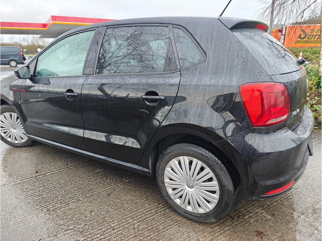 2016 Volkswagen Polo