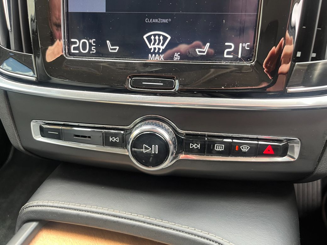 2019 Volvo V90