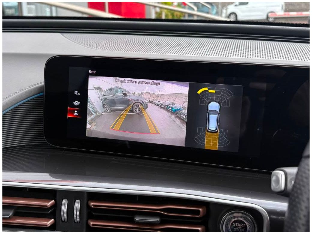 2022 Mercedes-Benz EQC