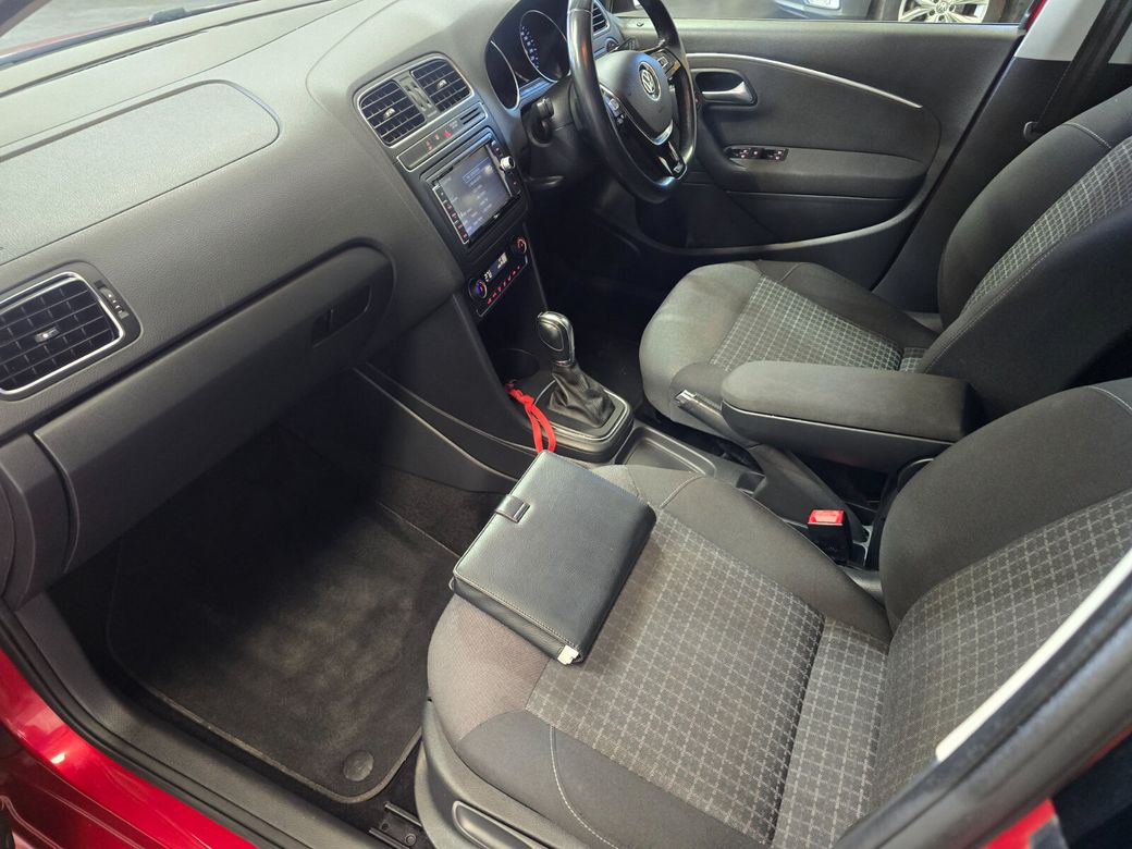 2015 Volkswagen Polo
