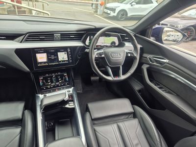 2022 Audi e-tron