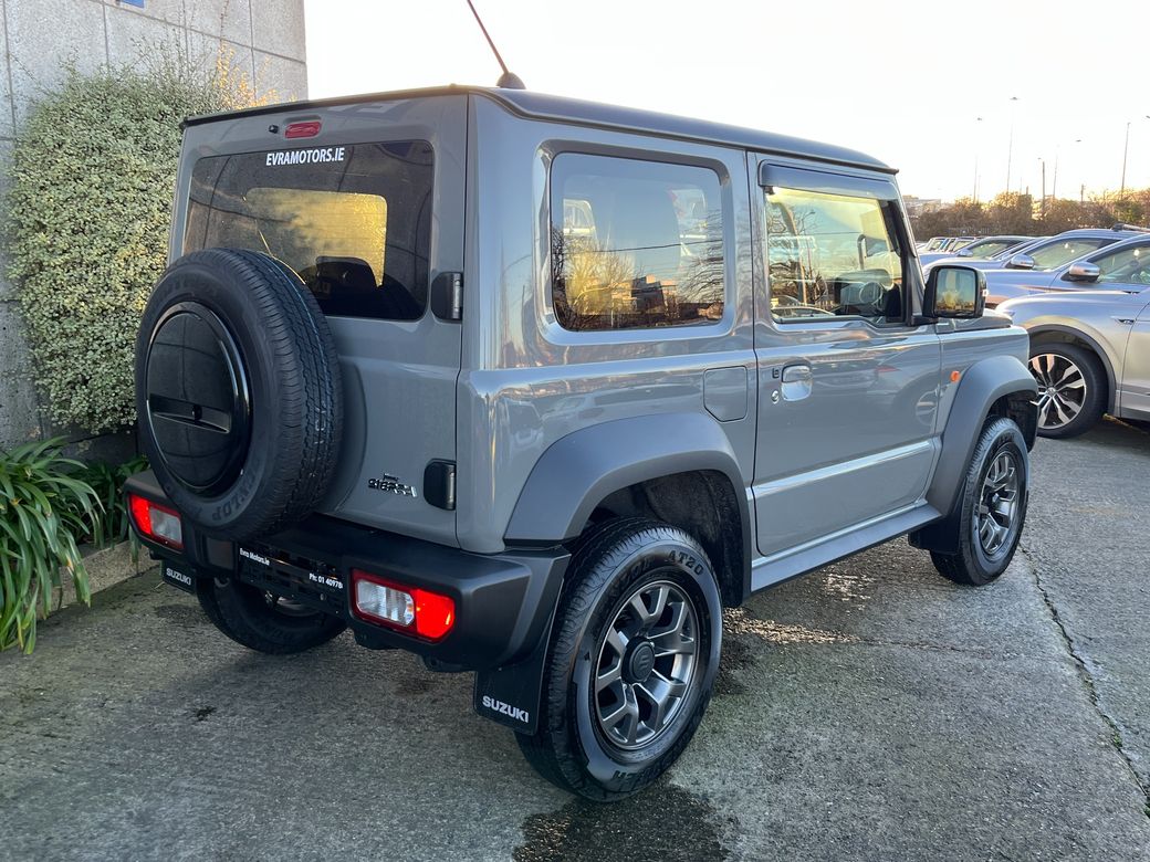 2025 Suzuki Jimny