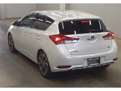 2016 Toyota Auris