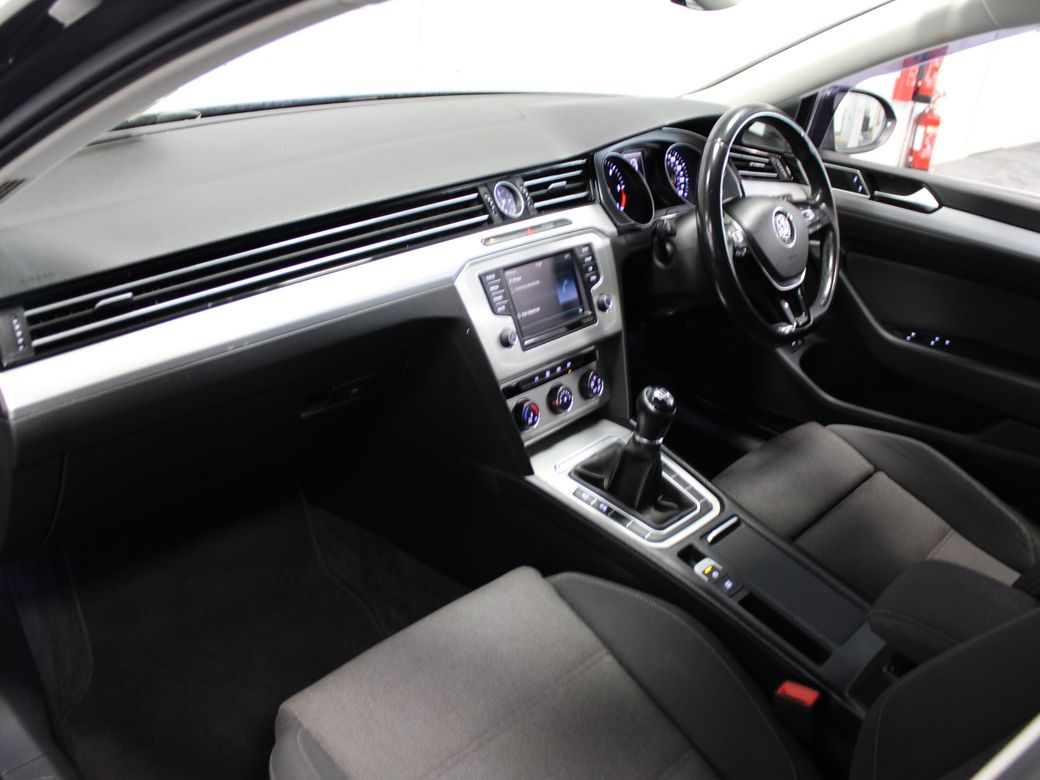 2015 Volkswagen Passat