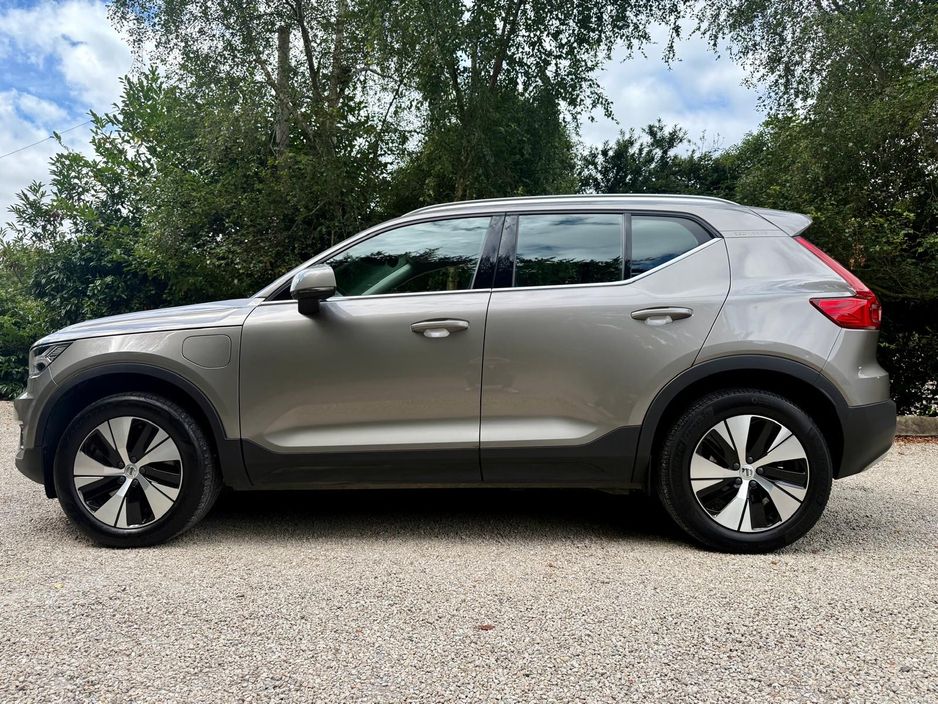 2021 Volvo XC40