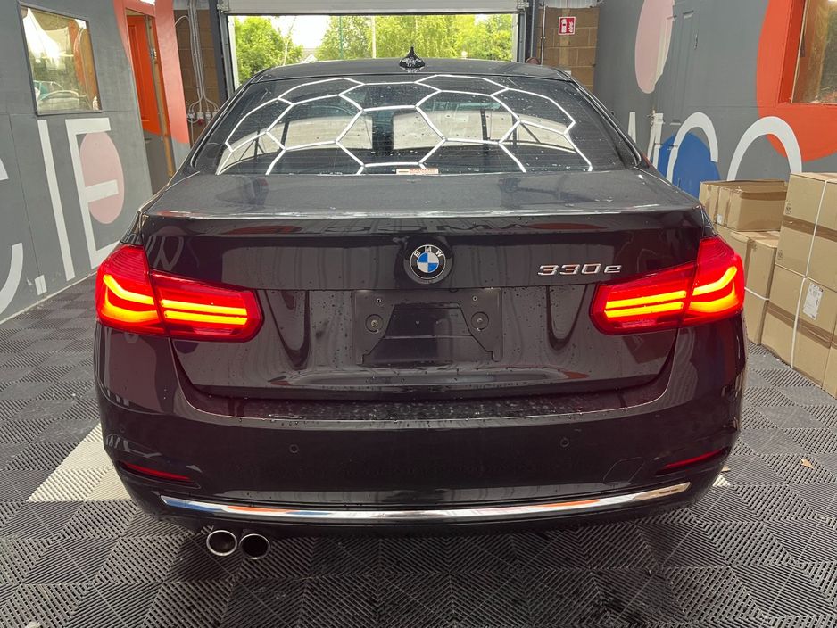 2017 BMW 3 Series