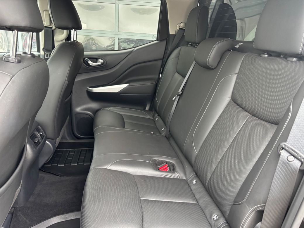 2021 Nissan Navara