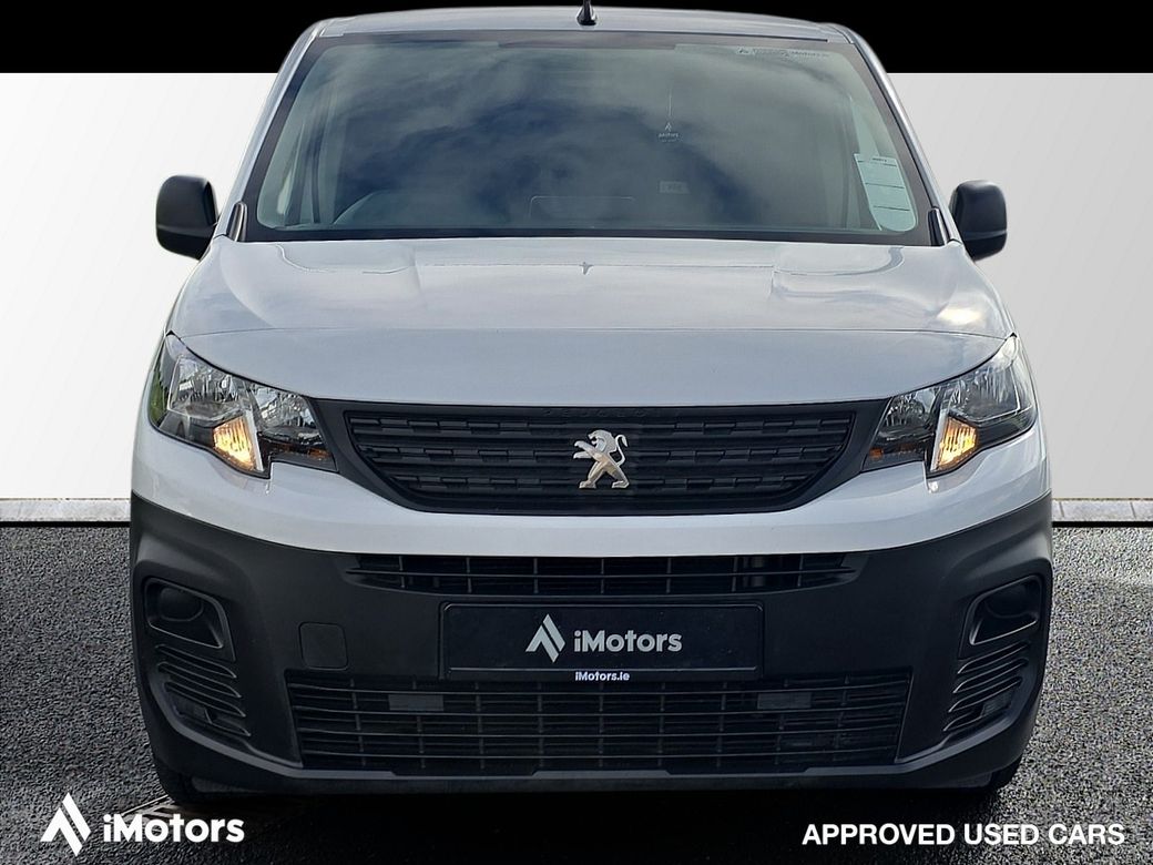 2023 Peugeot Partner