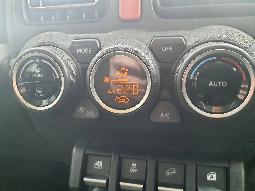 2023 Suzuki Jimny