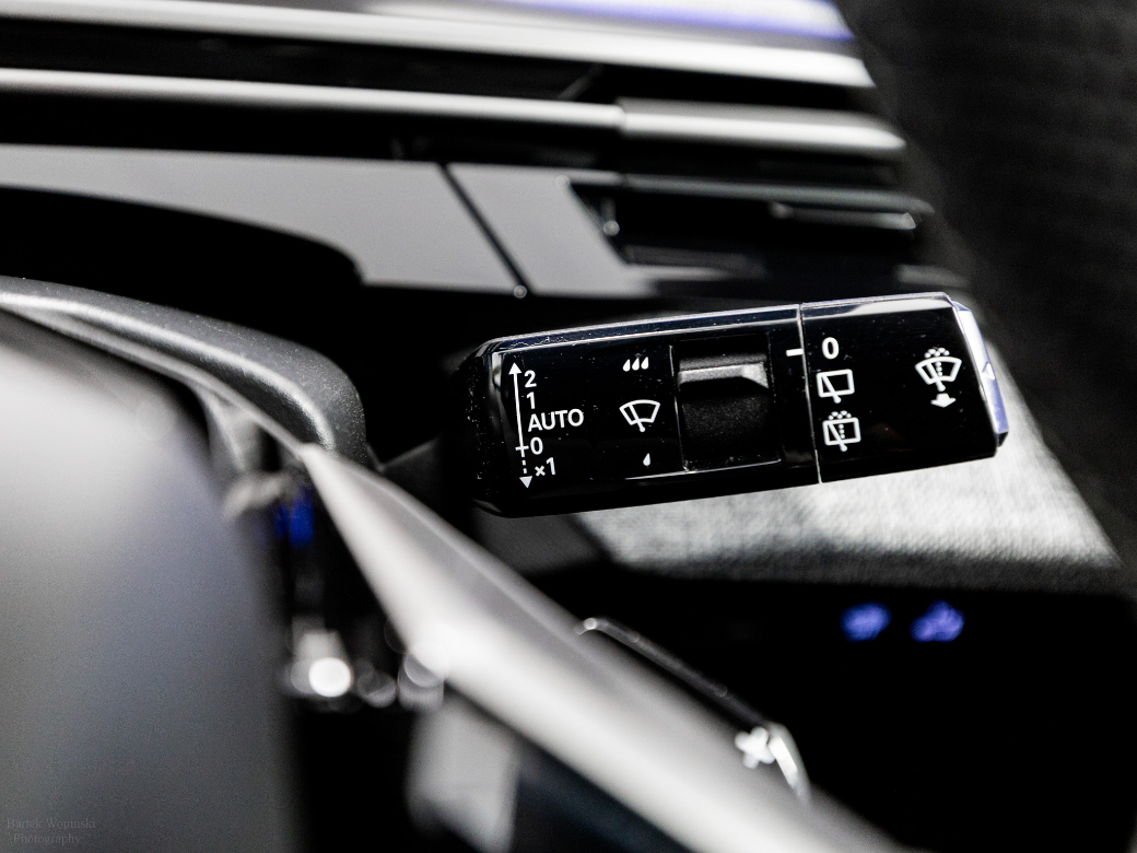 2025 Peugeot 5008