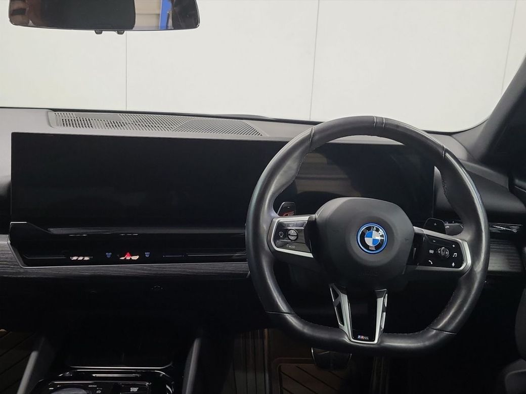2025 BMW 5 Series