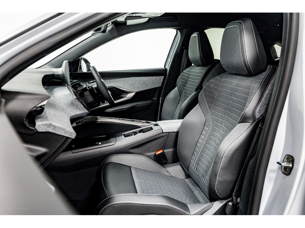 2025 Peugeot 3008