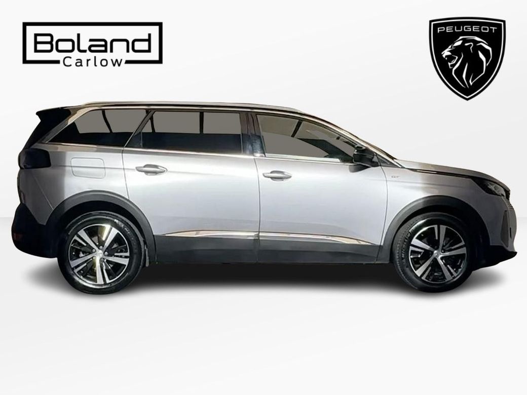 2024 Peugeot 5008