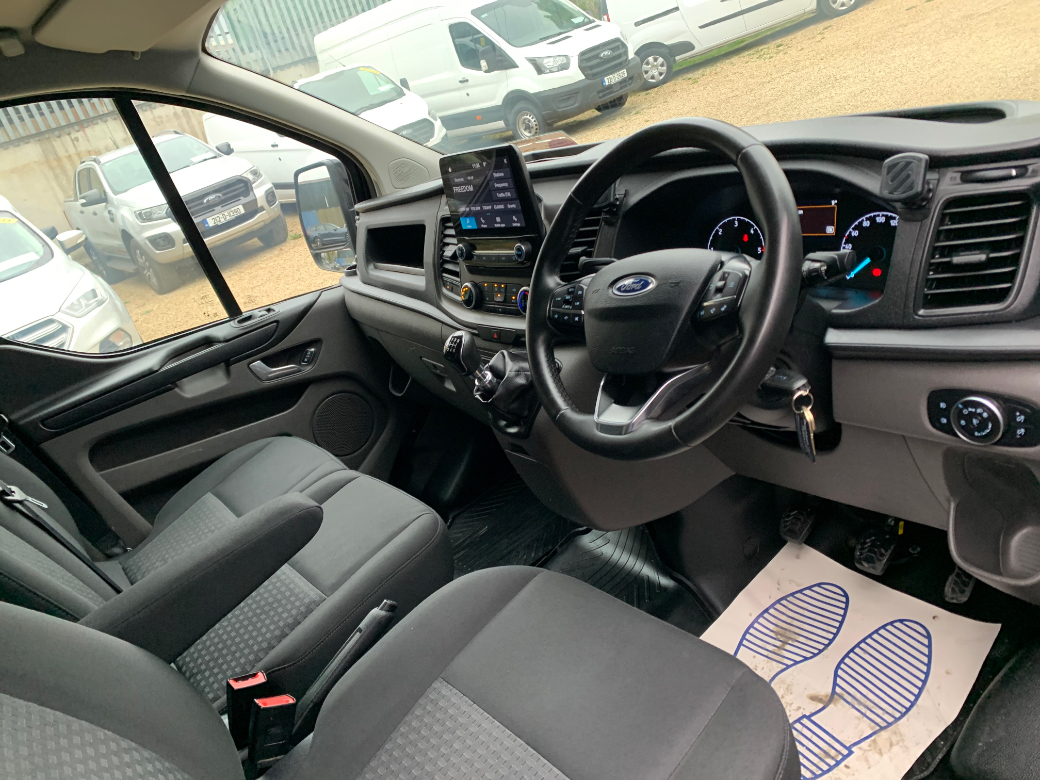 2022 Ford Transit Custom
