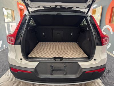 2022 Volvo XC40