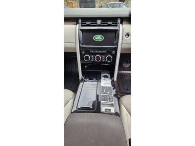 2017 Land Rover Discovery