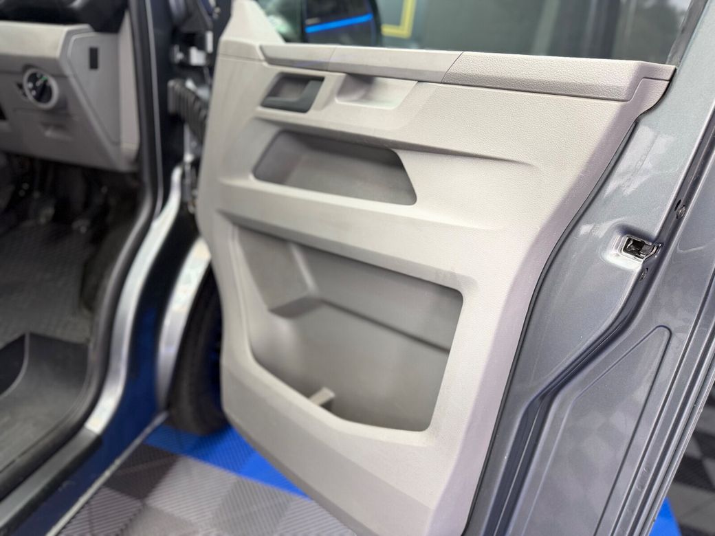 2020 Volkswagen Transporter