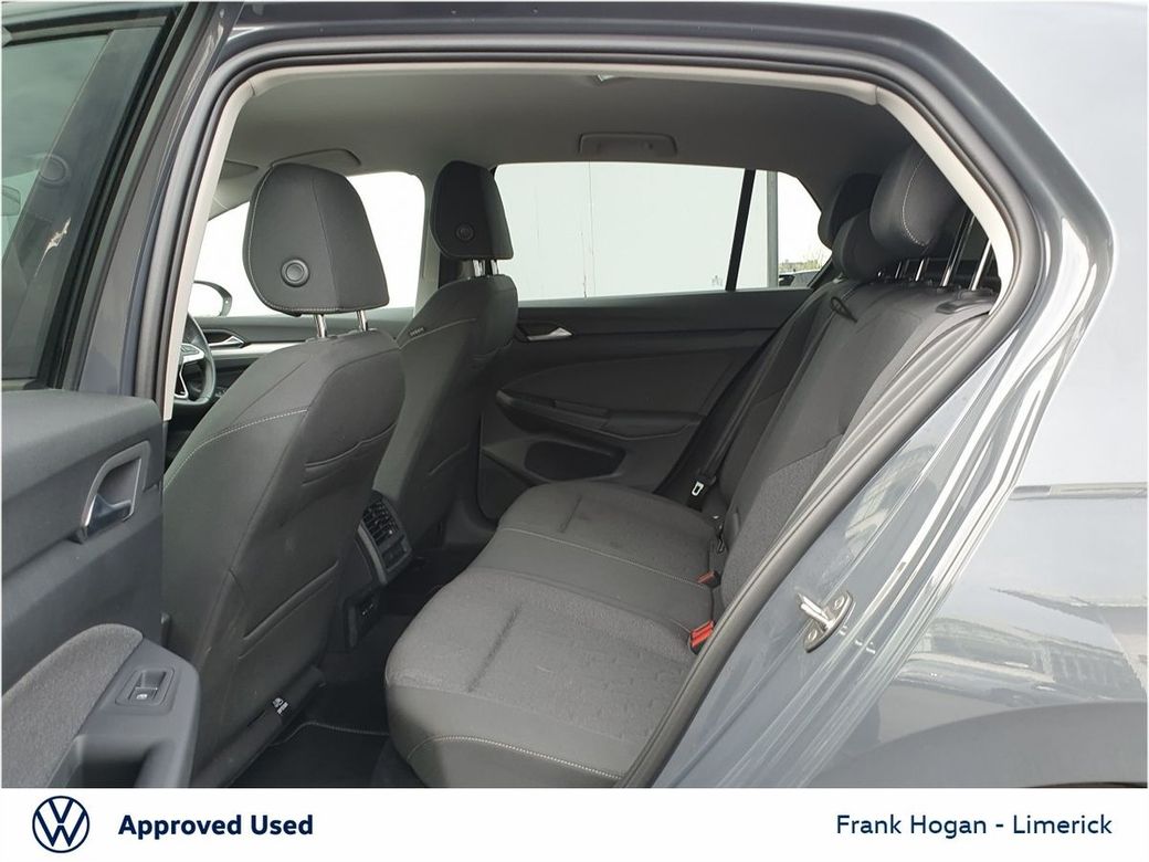 2025 Volkswagen Golf