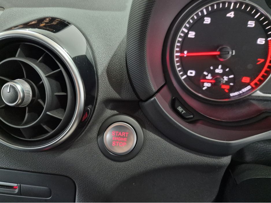 2016 Audi A1