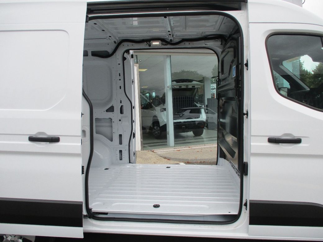 2026 Nissan Interstar