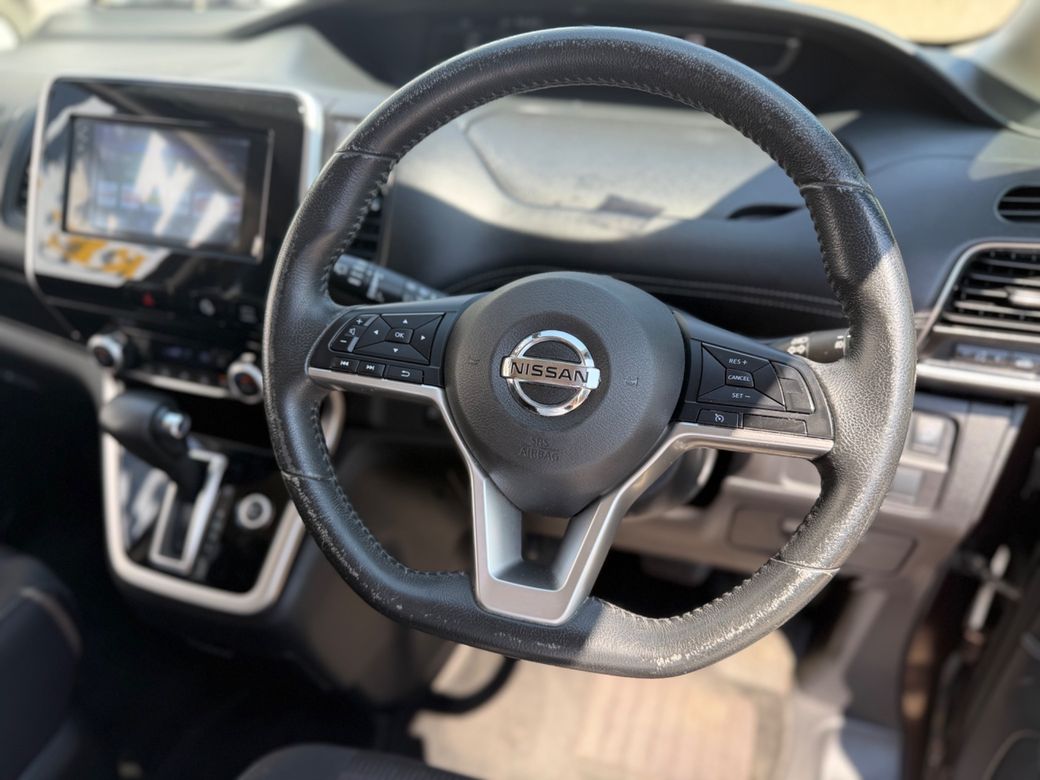 2016 Nissan Serena