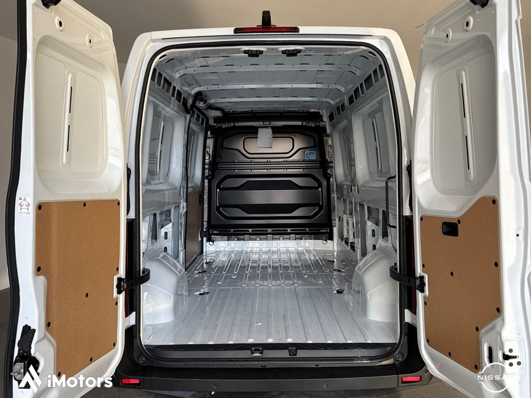 2026 Nissan Interstar