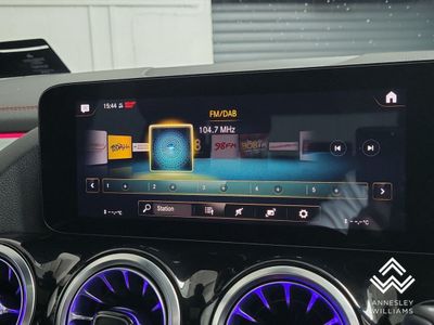 2021 Mercedes-Benz EQA