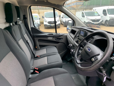 2022 Ford Transit Custom