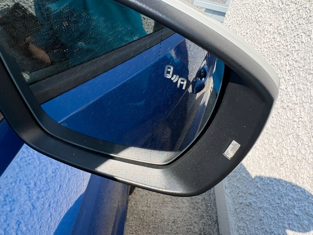 2023 Volkswagen T-Roc