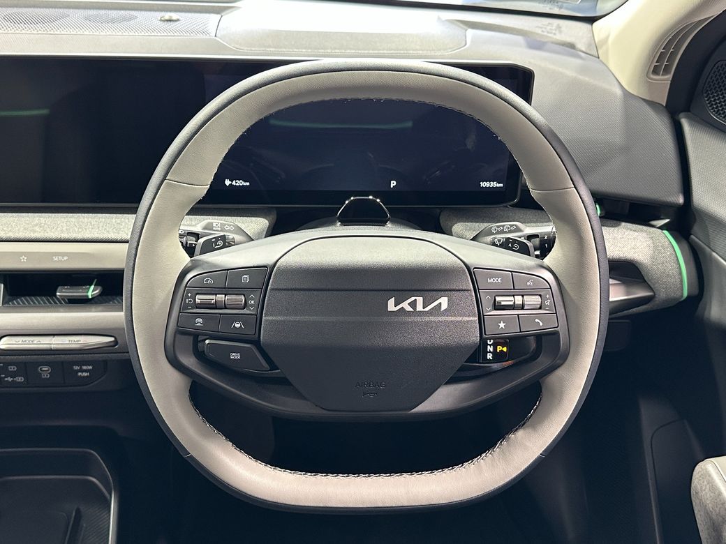 2025 Kia EV4