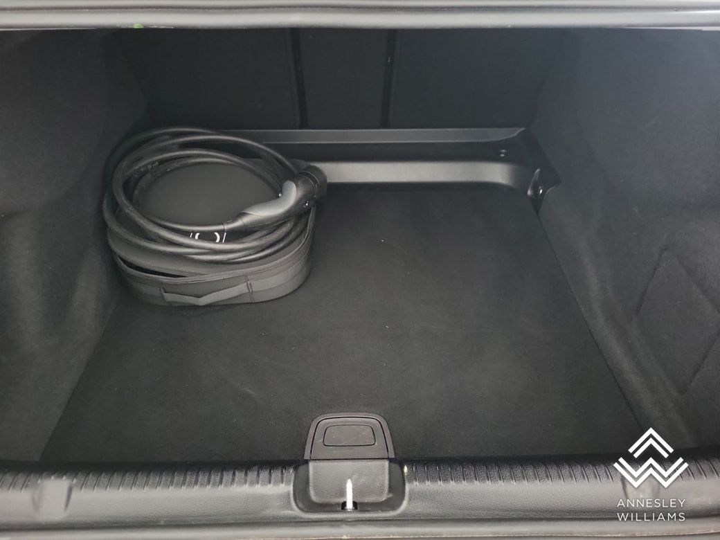 2024 Mercedes-Benz EQE