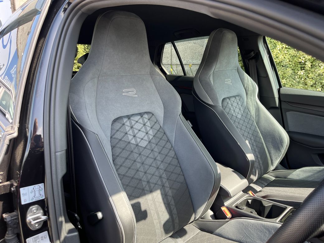 2023 Volkswagen Golf