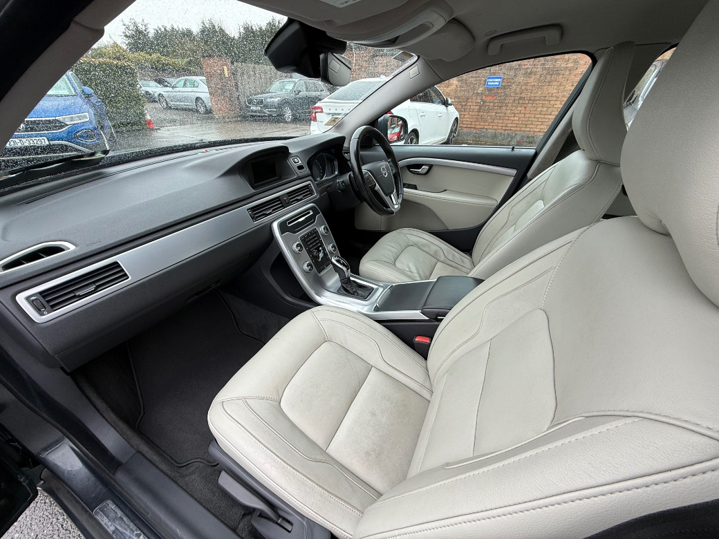 2015 Volvo S80