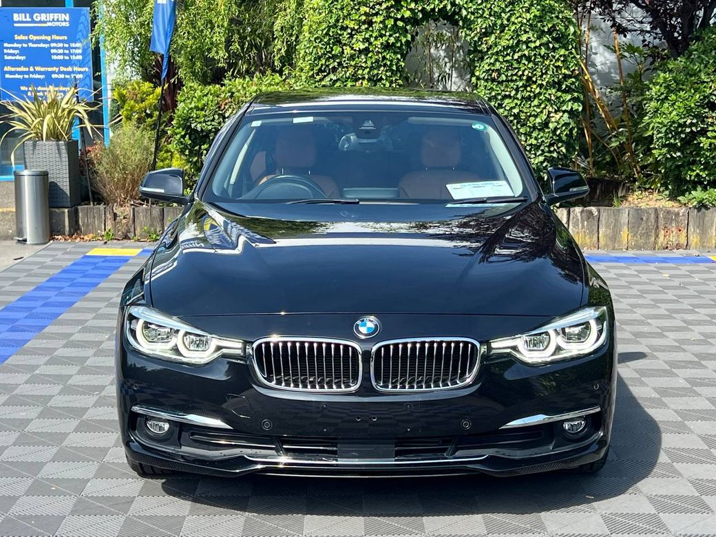 2018 BMW 3 Series